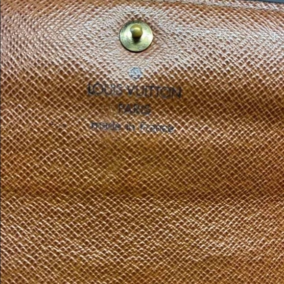 Authentic Louis Vuitton Monogram Sarah Wallet - Picture 12 of 12